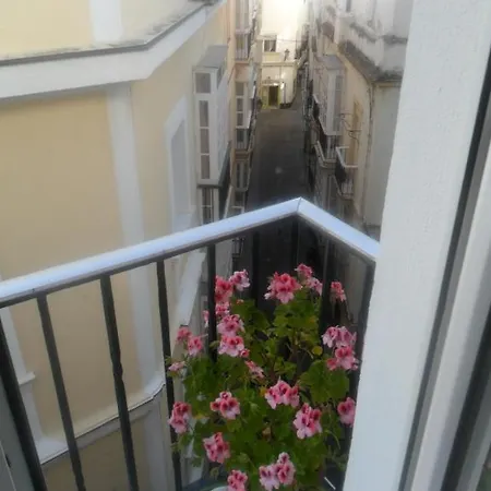 太阳中心旅馆 加的斯