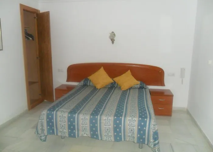 Centro Sol بيت ضيافة كاديز